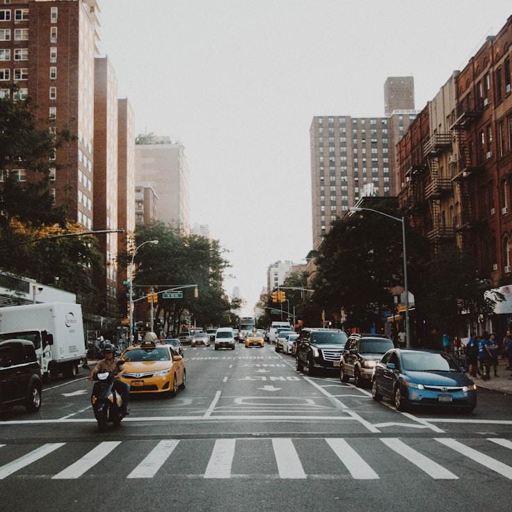 Parents evaluating schools in United Kingdom
